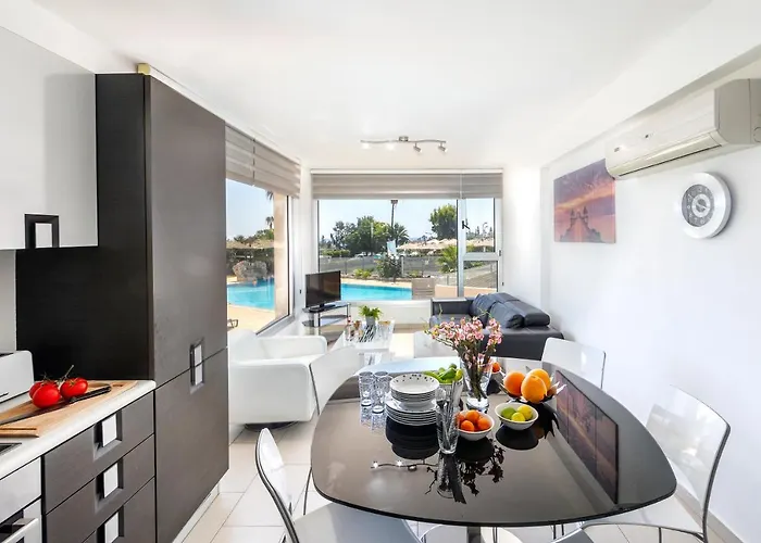 Fig Tree Bay 103 * بروتاراس